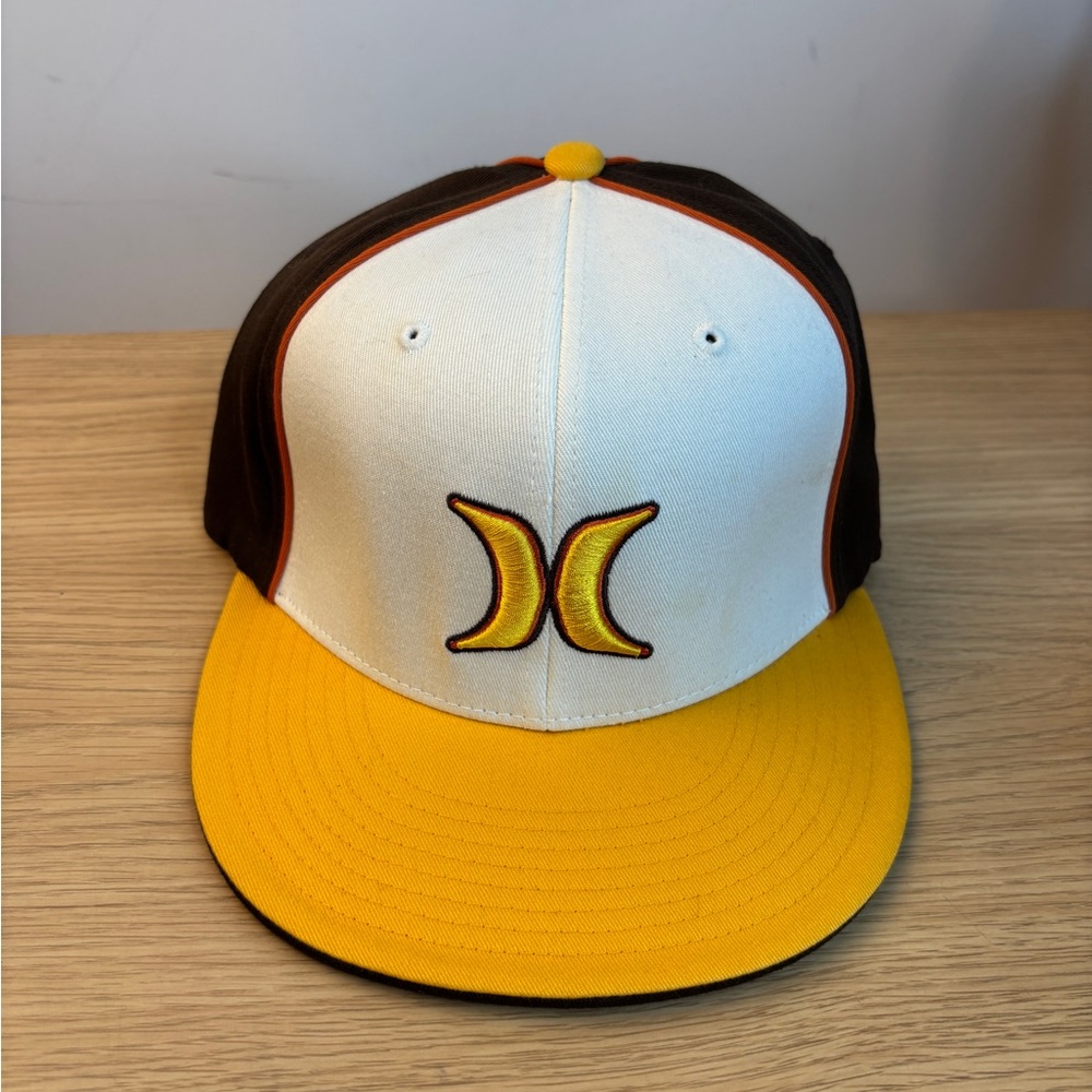 Hurley Snapback Hat in Yellow, White & Brown W/Orange Trim NWOT Retro Look